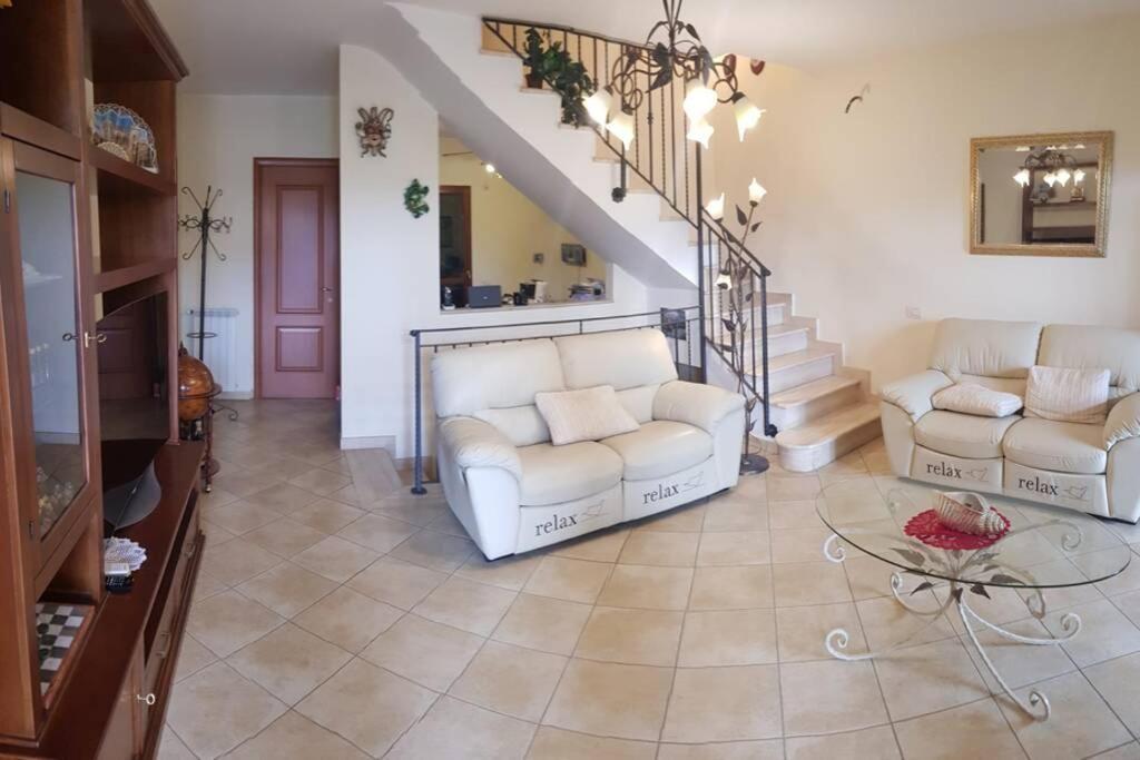 Casa Dolce Casa Villa Valmontone Eksteriør billede